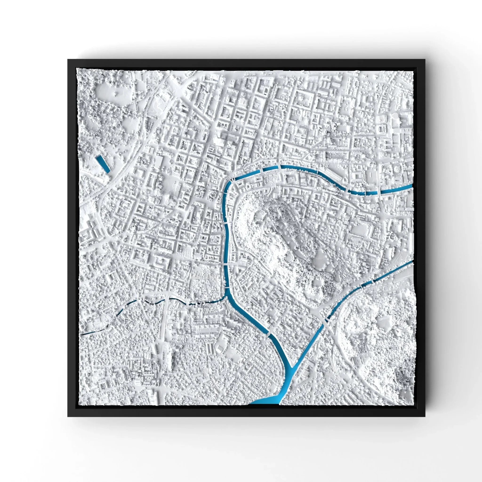3D gedrucktes Stadtmodell Ljubljana eingerahmt für deine Wand - CraftedCity