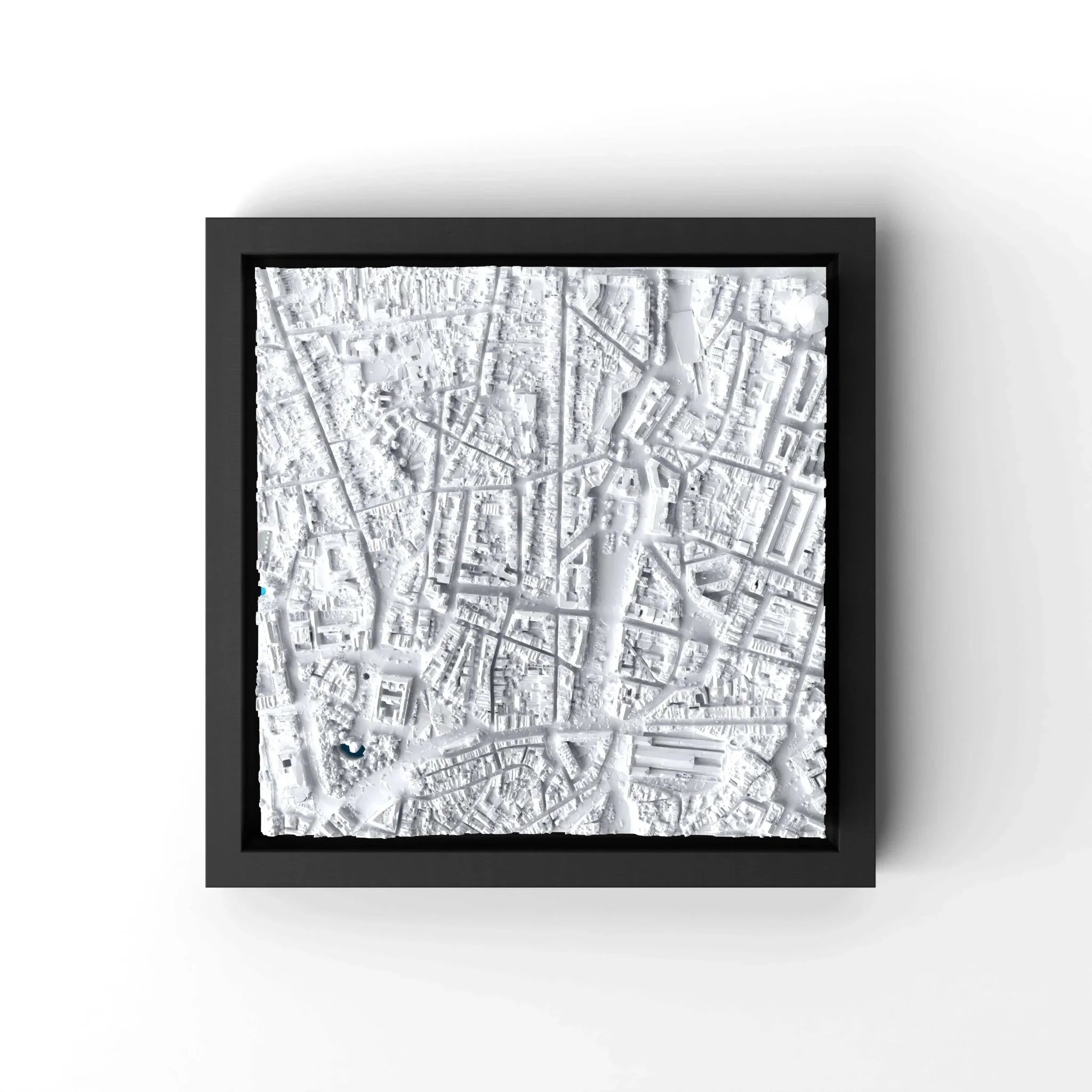 3D gedrucktes Stadtmodell Porto eingerahmt für deine Wand - CraftedCity