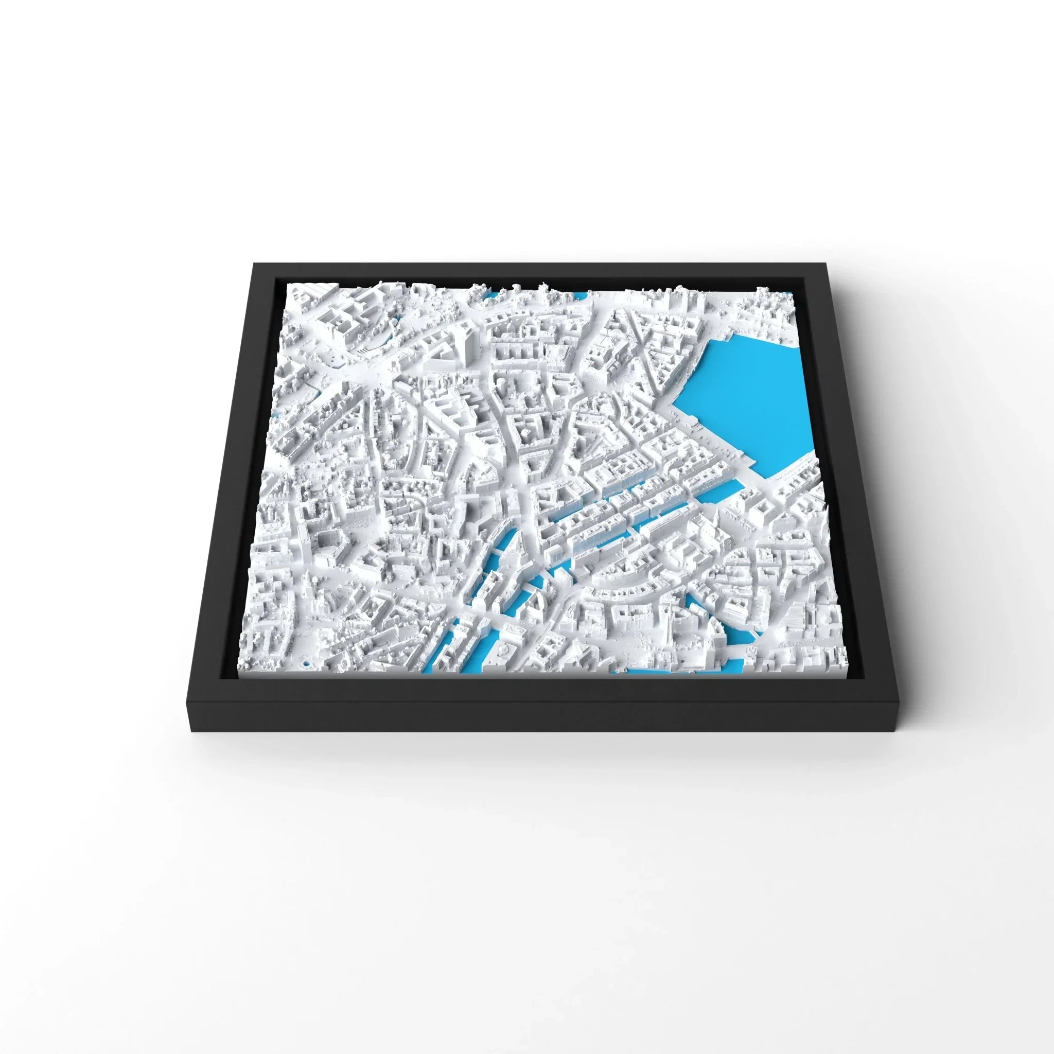 3D gedrucktes Stadtmodell Hamburg eingerahmt für deine Wand - CraftedCity