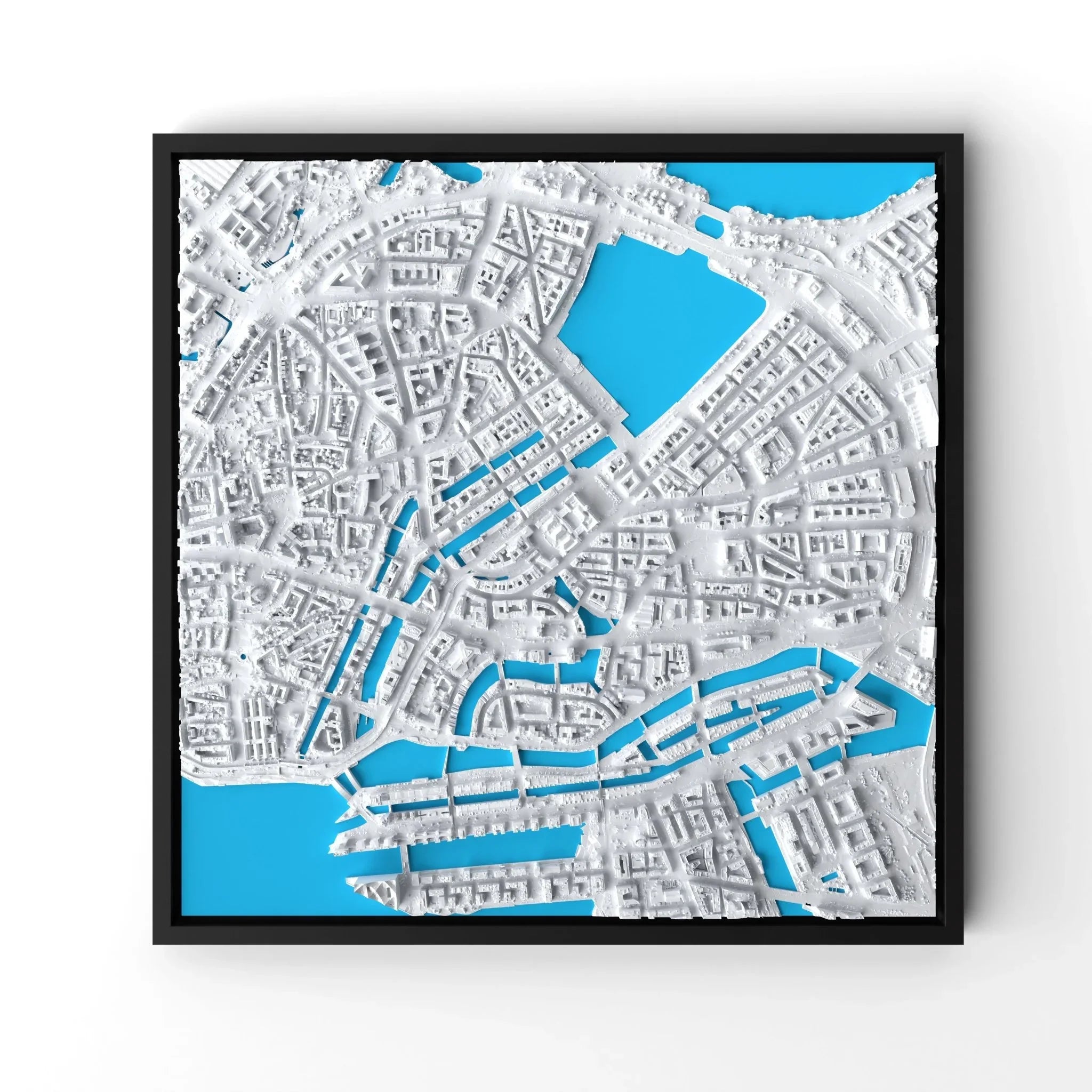 3D gedrucktes Stadtmodell Hamburg eingerahmt für deine Wand - CraftedCity
