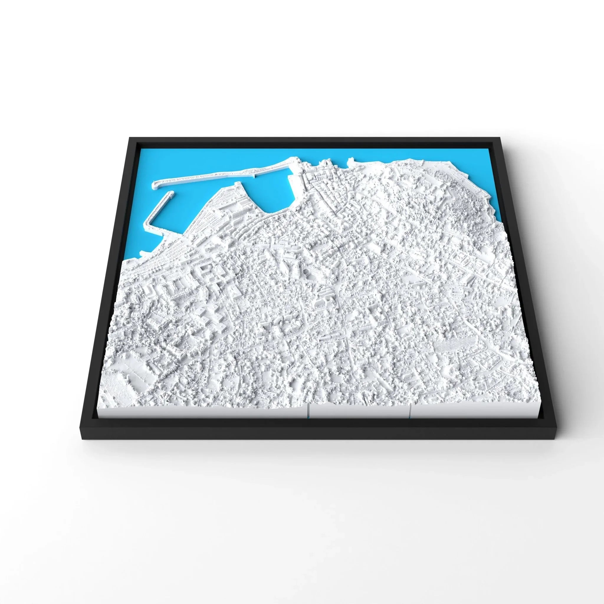 3D gedrucktes Stadtmodell Saint - Tropez eingerahmt für deine Wand - CraftedCity